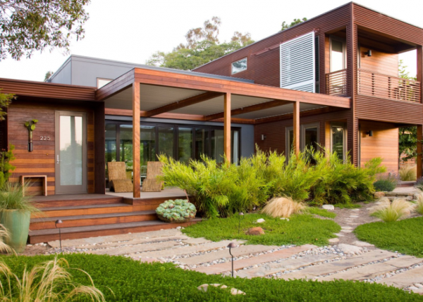 Pintu Masuk dengan Overhang